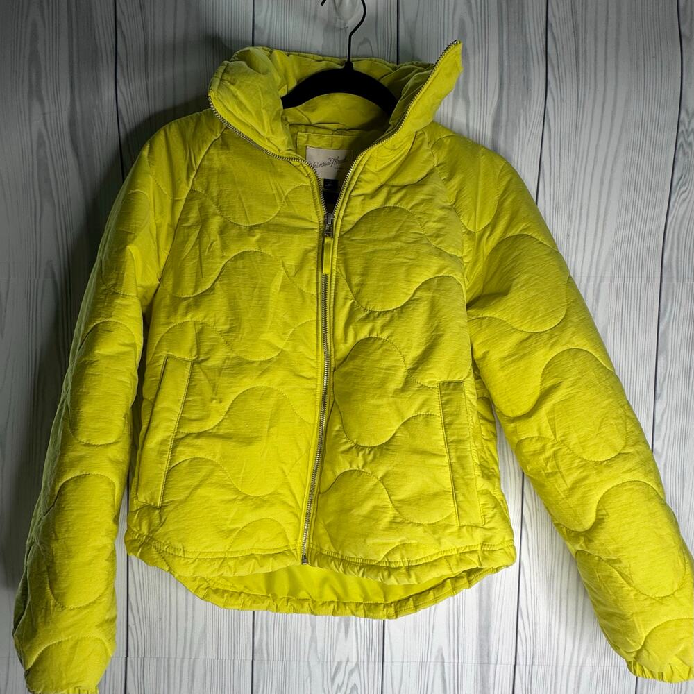 Universal Thread Womens Small Quilted Puffer Jacket Yellow Warm Zip Front Coat